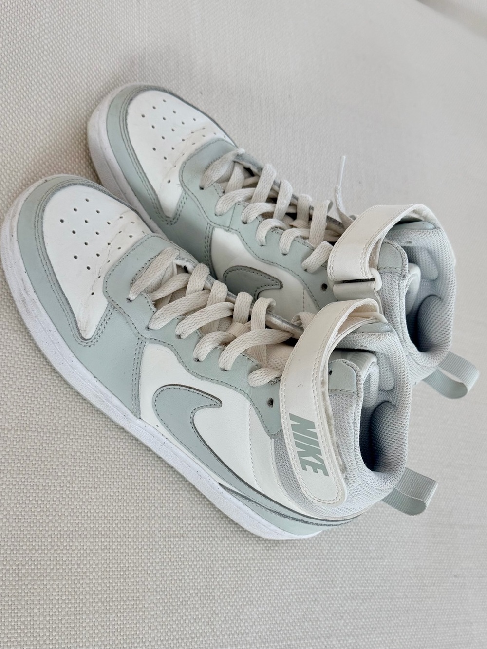 Nike High Top Sneakers White and Gray Girl Size 5Y